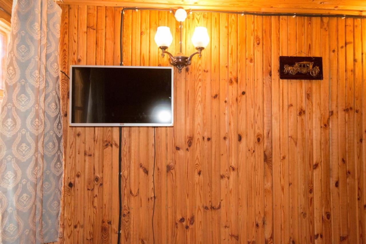 Rustic Regal Apartment Sinaia Bagian luar foto